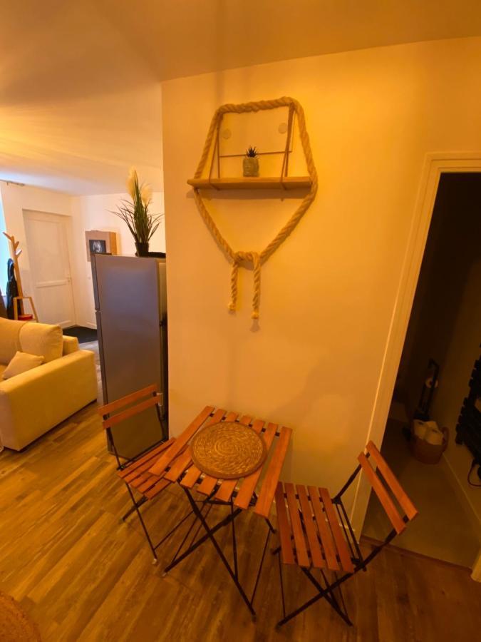 Super Appartement T2 Proche Gare Sens Buitenkant foto